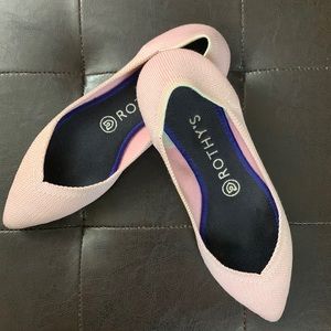 Blush pink pointed flats